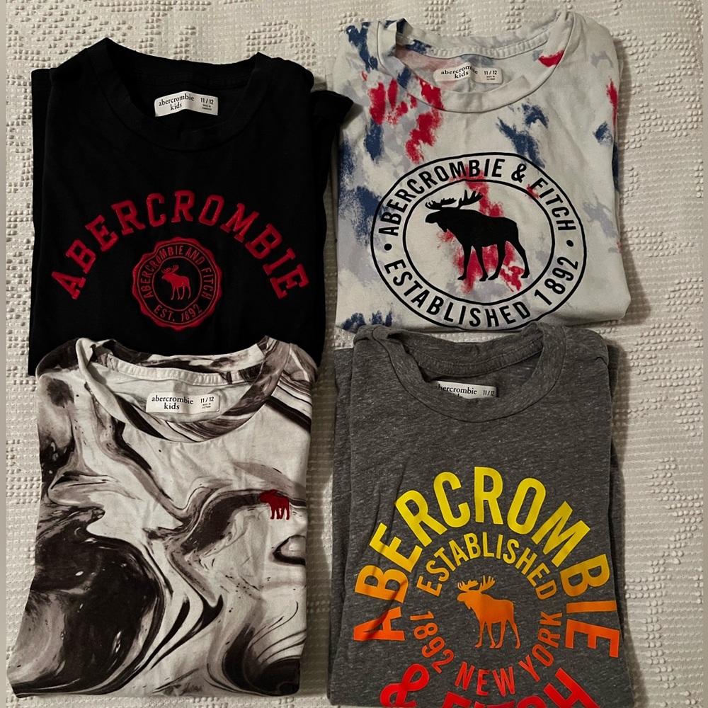 Abercrombie & fitch t-shirts.